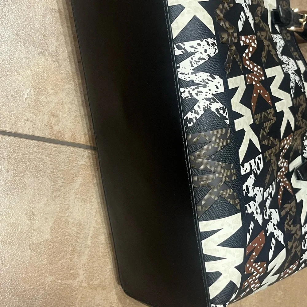 Michael Kors Black Brown Logo Print Tote with Gold Charm - Picture 6 of 6
